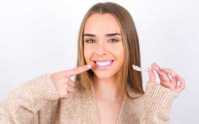 Czy Invisalign® jest odpowiedni dla osób z różnymi problemami ortodontycznymi?